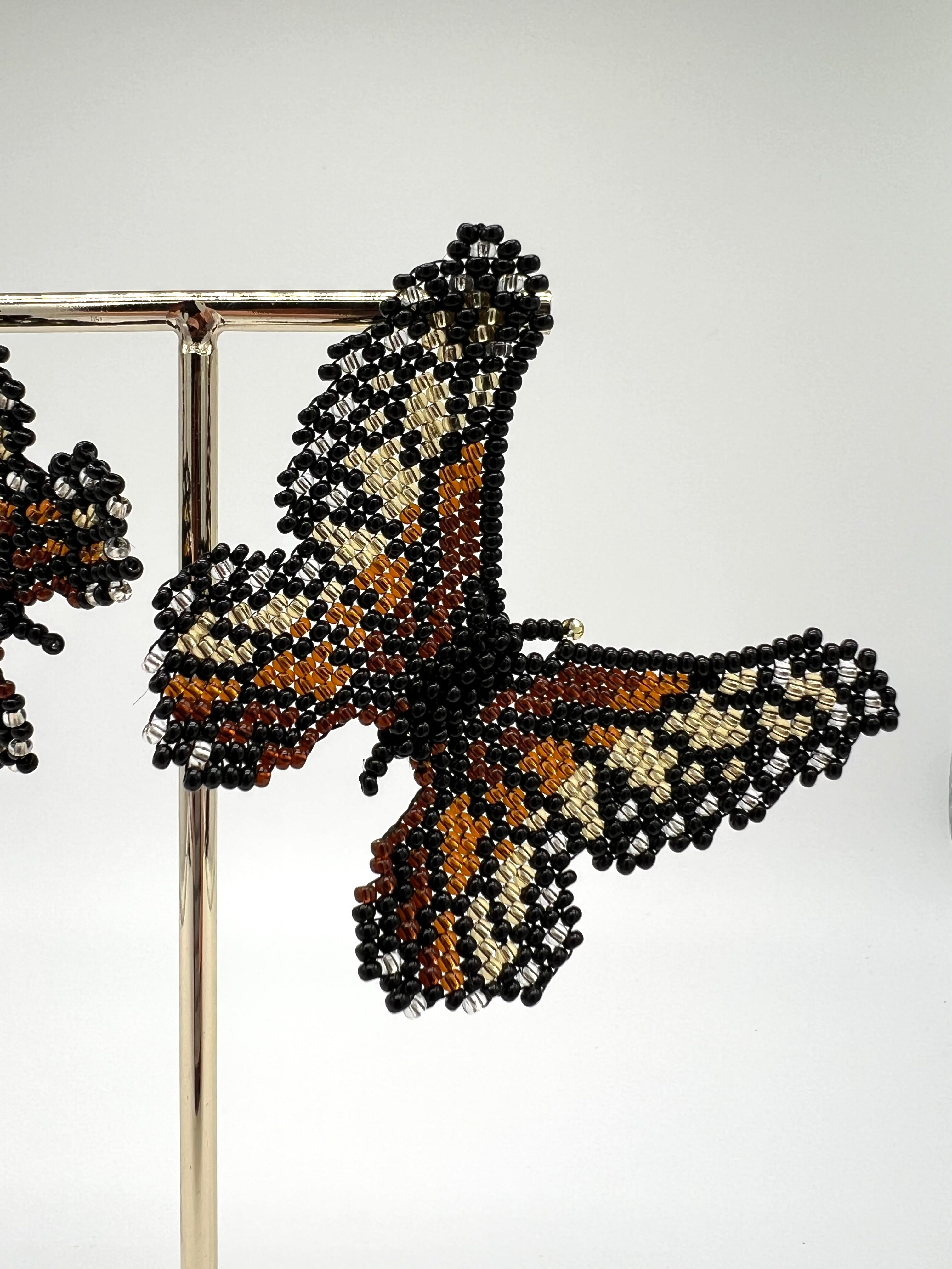 Pendientes Asimétricos Mariposa