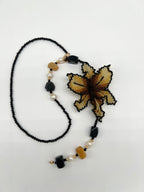Collar Orquidea Piedras